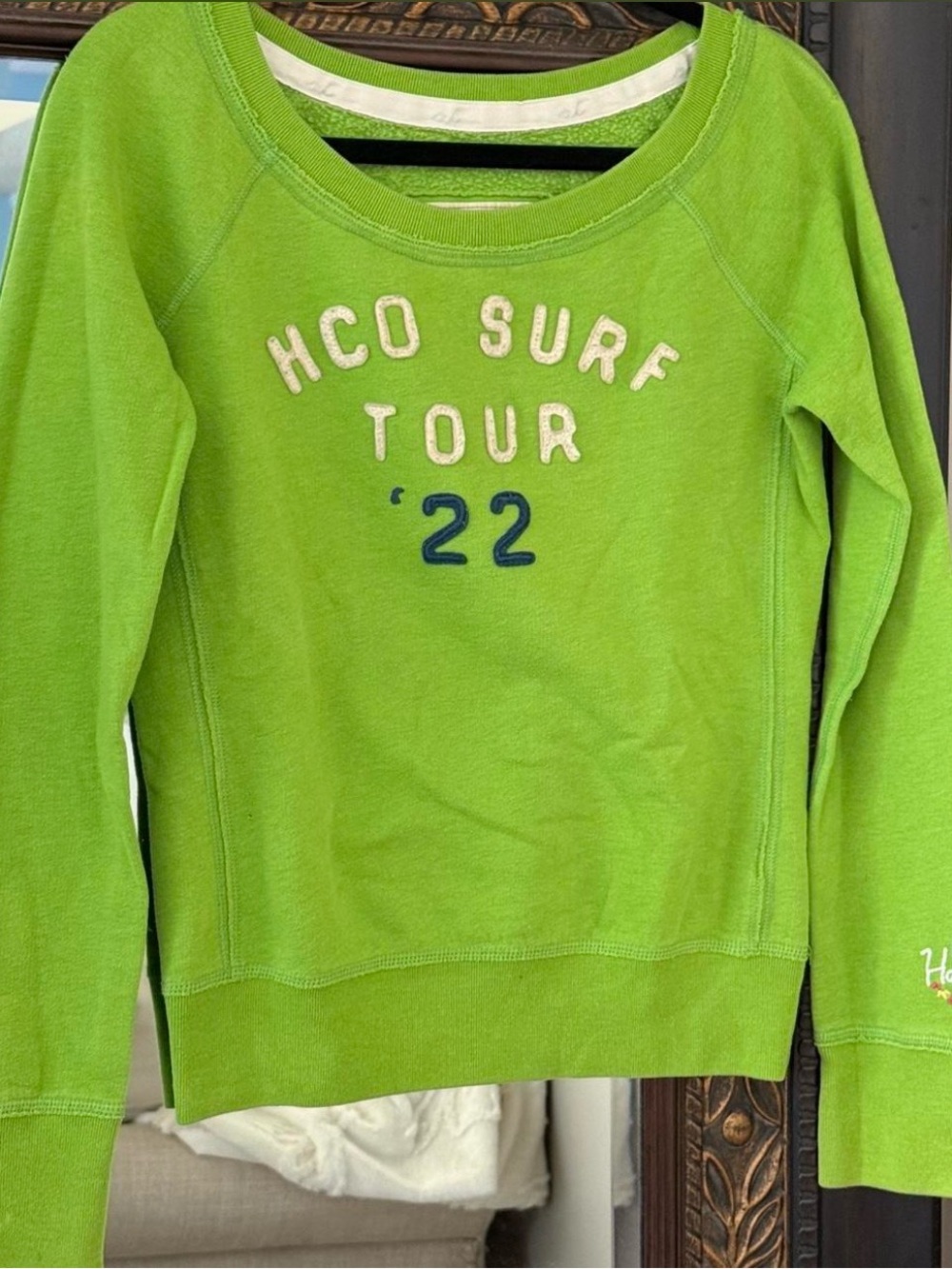 Hollister Surf Tour '22 Lime Green Sweatshirt